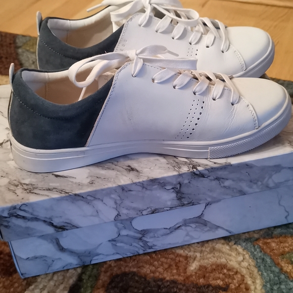 Sketchers Street Shoes - Picture 9 of 11